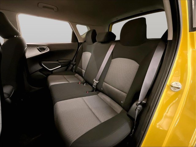 Used 2020 Kia Soul LX FWD image 25