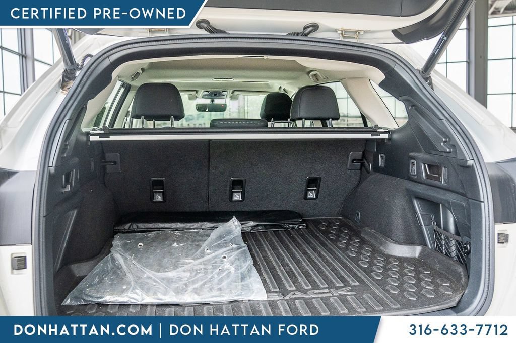 Used 2020 Subaru Outback Onyx Edition XT AWD/4WD image 33