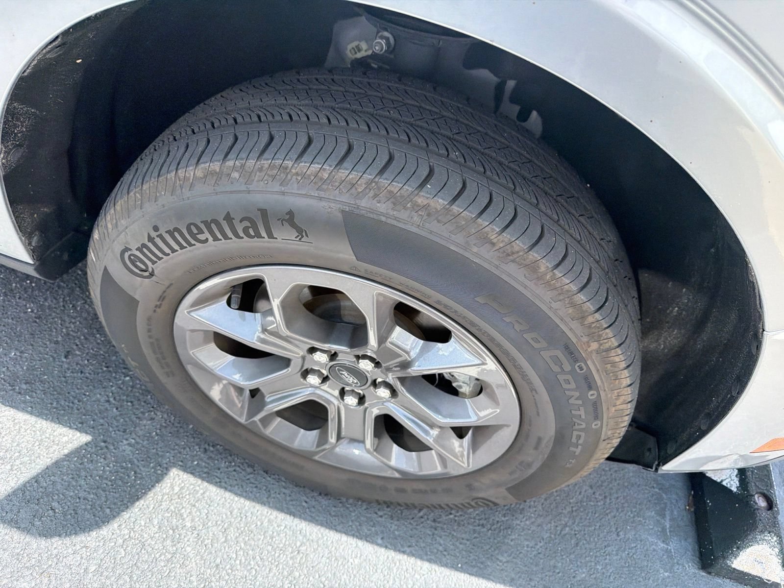 Certified 2023 Ford Maverick XLT FWD image 3