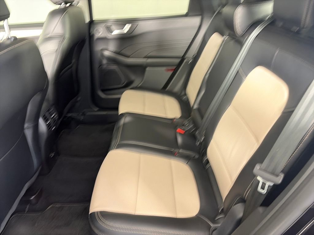 Certified 2021 Ford Escape Titanium w/ Titanium Elite Package image 12