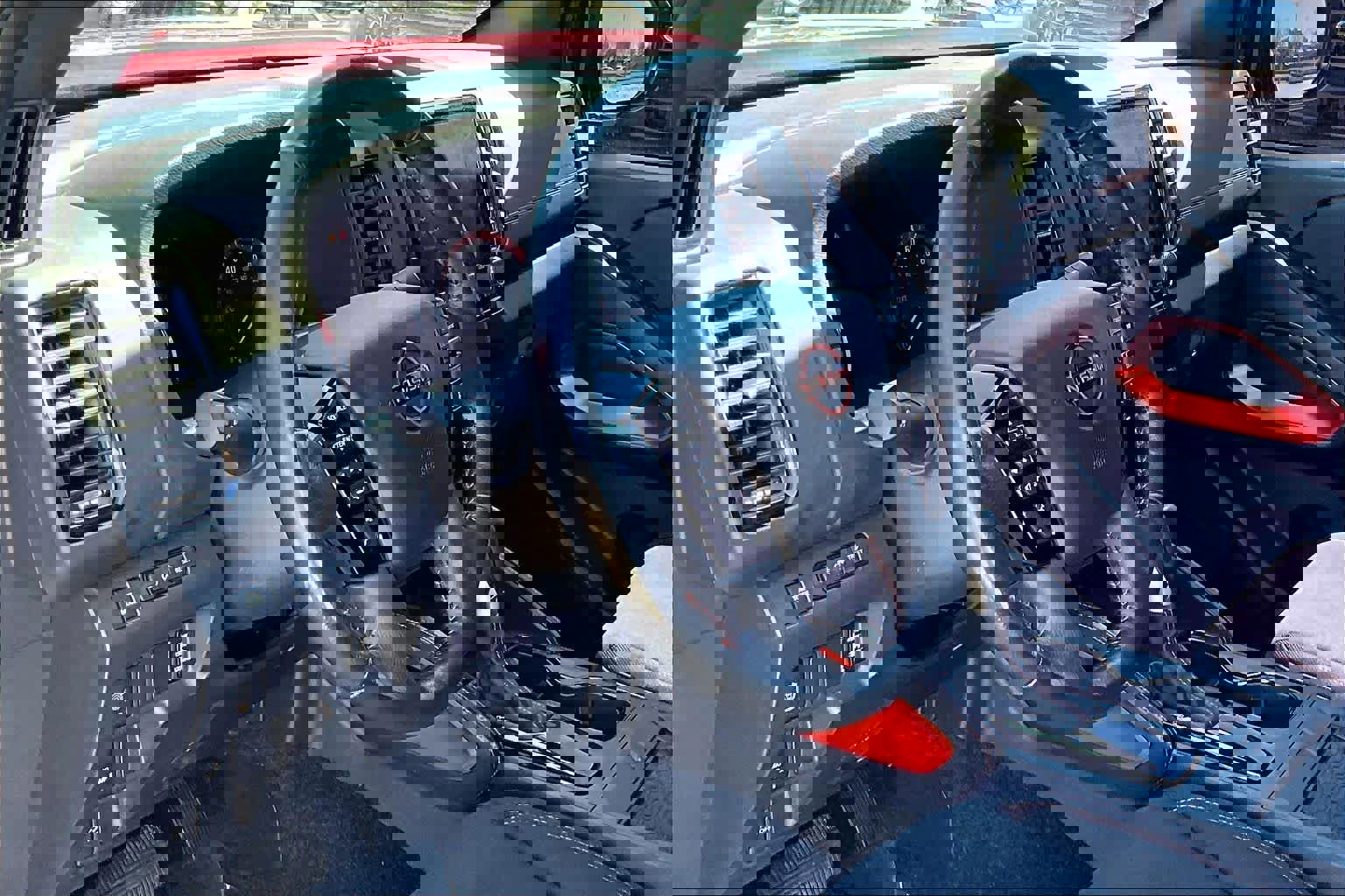 Used 2022 Nissan Frontier Pro-X image 19