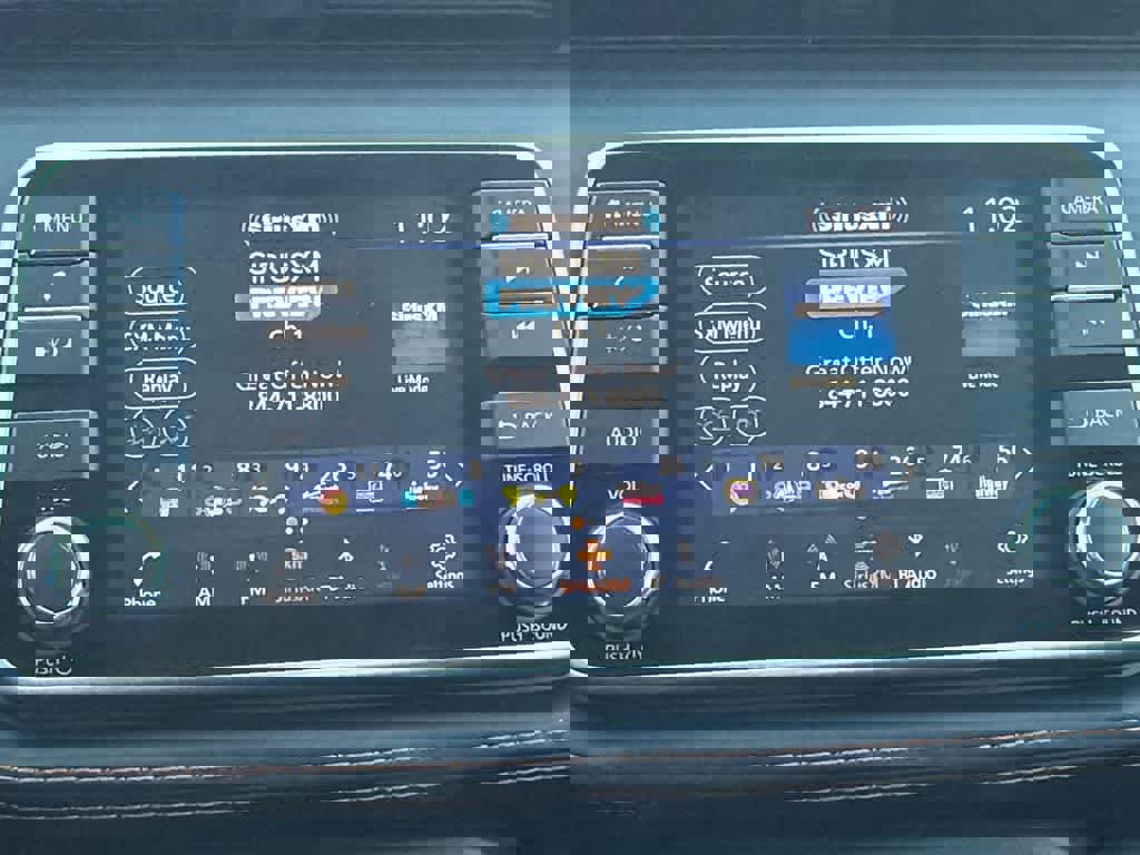 Used 2019 Nissan Kicks SR w/ SR Premium Package image 26