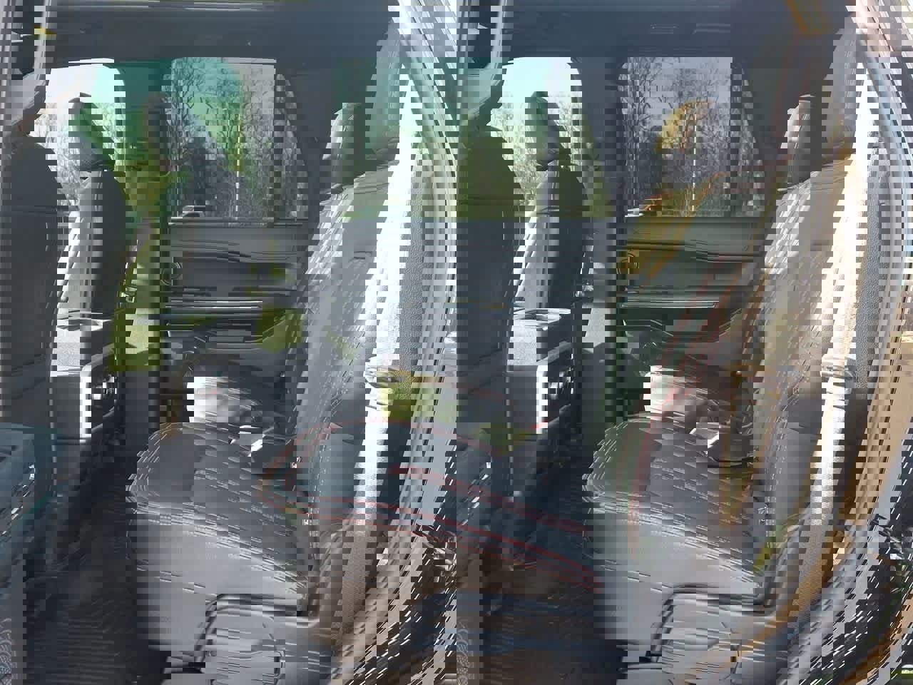 Certified 2022 Ford Expedition Limited image 25