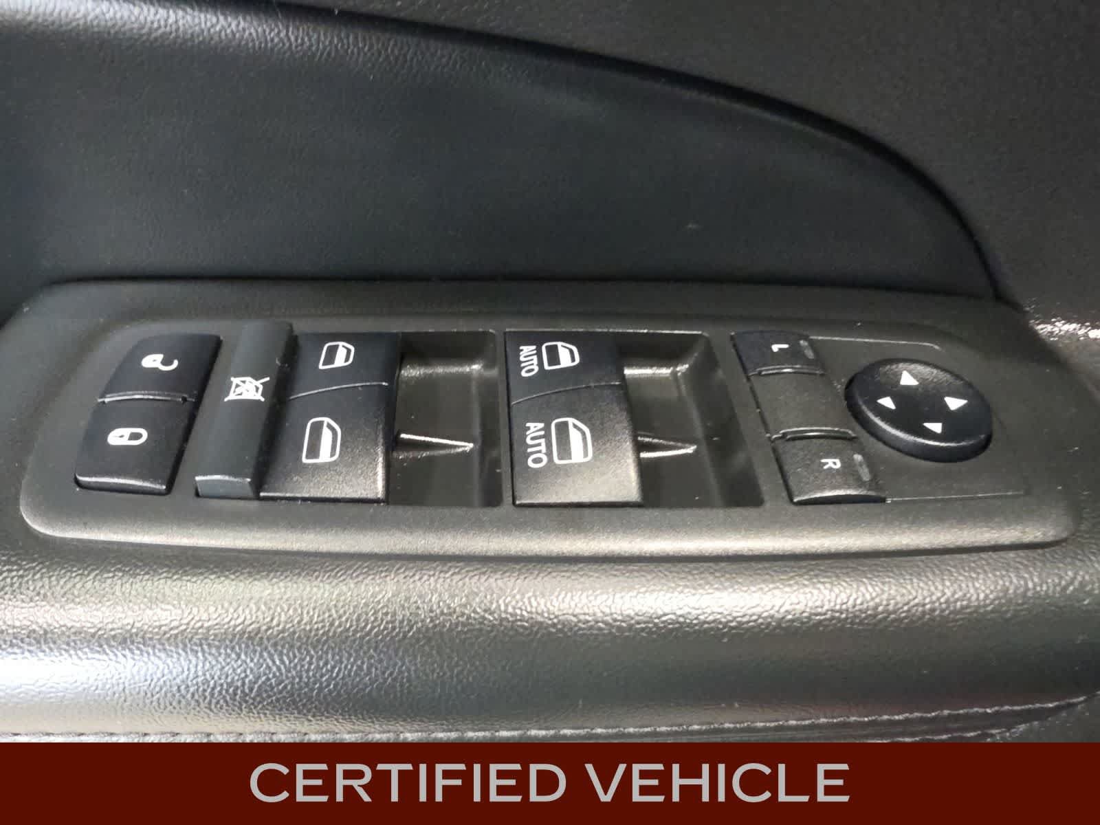 Used 2019 Jeep Grand Cherokee Altitude AWD/4WD image 19