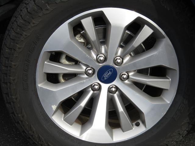 Certified 2018 Ford F150 XL w/ Equipment Group 101A Mid AWD/4WD image 5