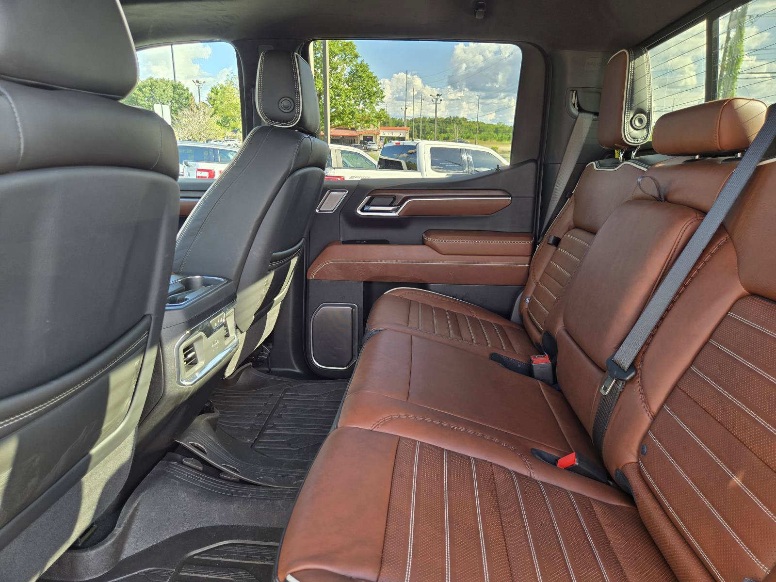 Used 2026 GMC Sierra 1500 Denali Ultimate AWD/4WD image 15