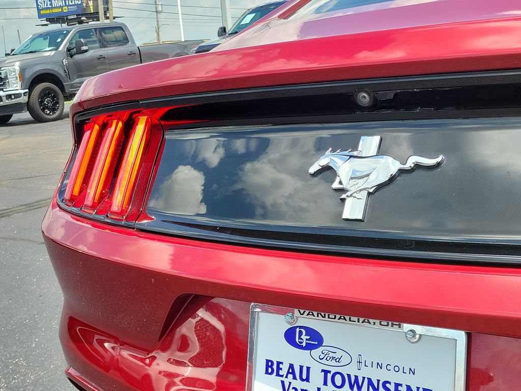 Certified 2017 Ford Mustang Coupe RWD image 10