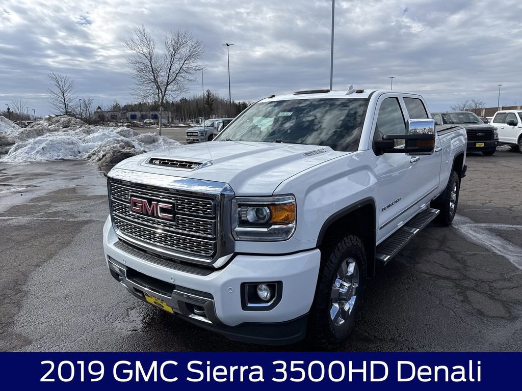 Used 2019 GMC Sierra 3500 Denali w/ Duramax Plus Package image 8