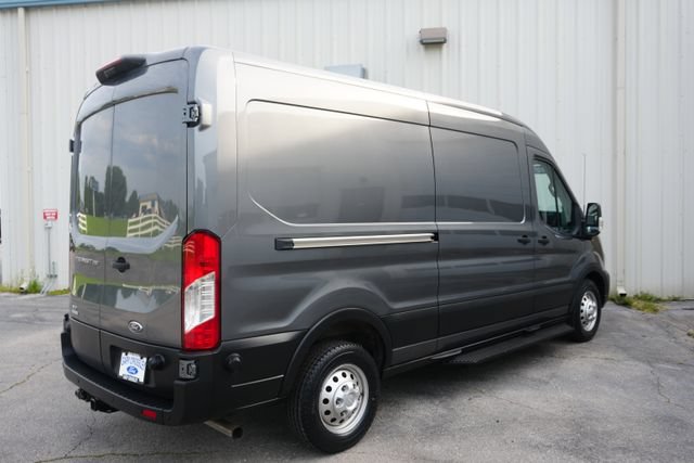 Certified 2024 Ford Transit 250 148 Medium Roof Extended AWD image 3