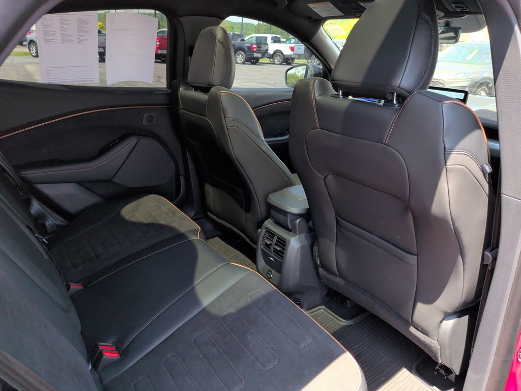 Certified 2023 Ford Mustang Mach-E GT AWD/4WD image 17
