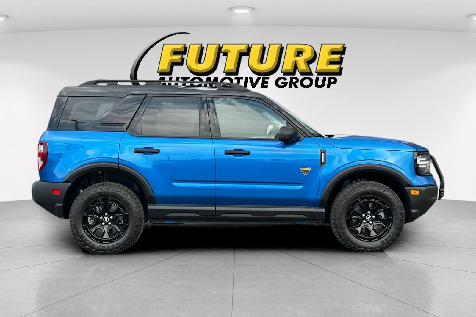 Certified 2025 Ford Bronco Sport Badlands w/ Sasquatch Badlands Package AWD/4WD image 2