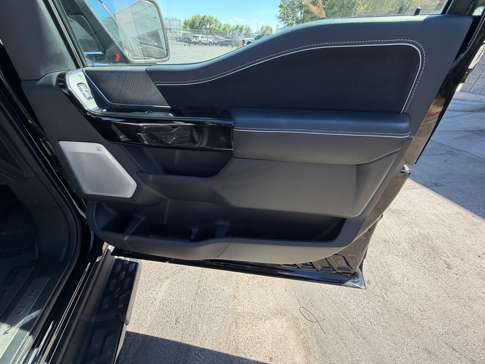 Certified 2023 Ford F150 Lightning Platinum AWD/4WD image 24