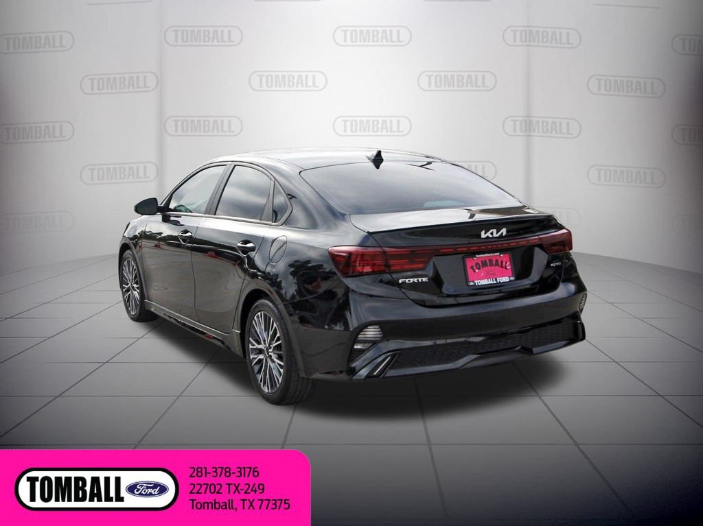 Used 2024 Kia Forte GT-Line w/ GT-Line Premium Package FWD image 6