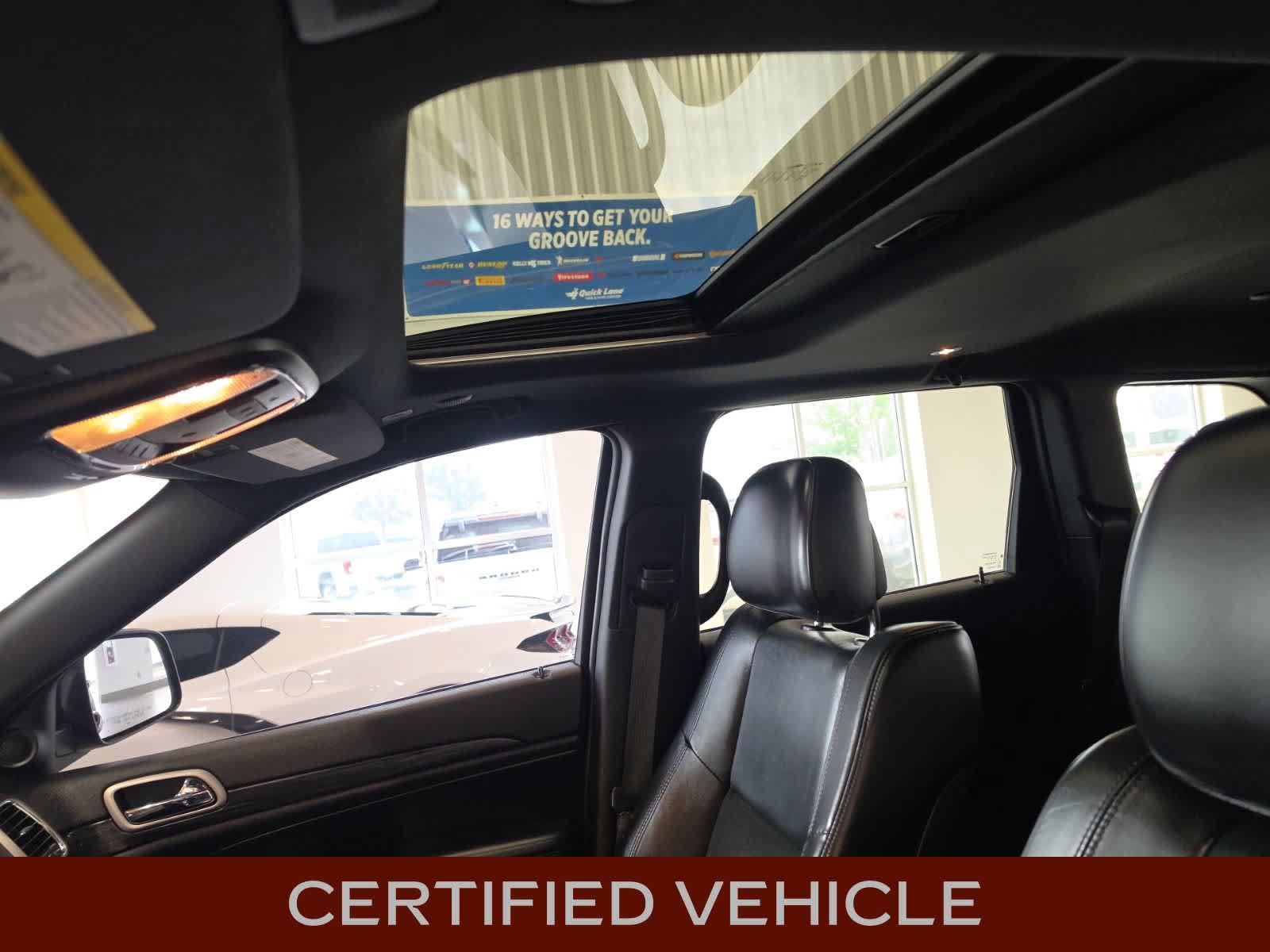 Used 2019 Jeep Grand Cherokee Altitude AWD/4WD image 16