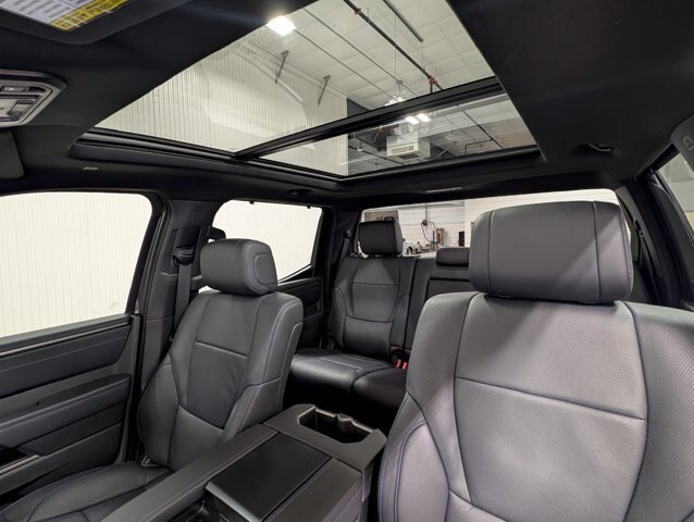 Used 2026 Toyota Tundra Platinum AWD/4WD image 15