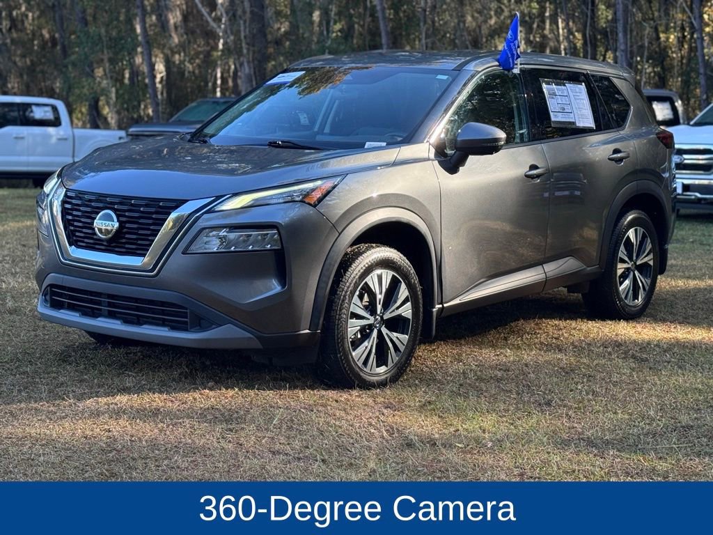 Used 2021 Nissan Rogue SV image 3