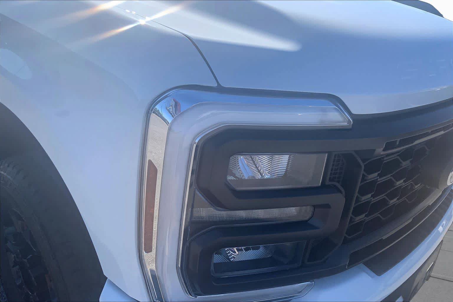 Certified 2025 Ford F250 XL w/ STX Appearance Package AWD/4WD image 28