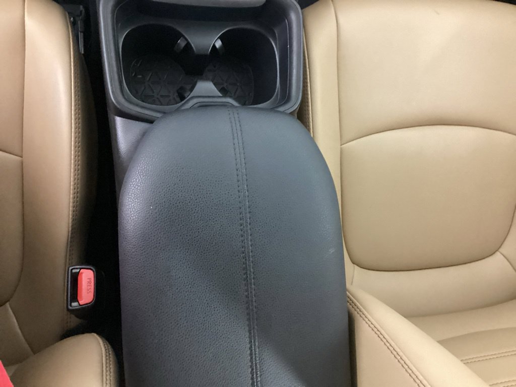 Used 2020 Toyota RAV4 XLE Premium AWD/4WD image 21