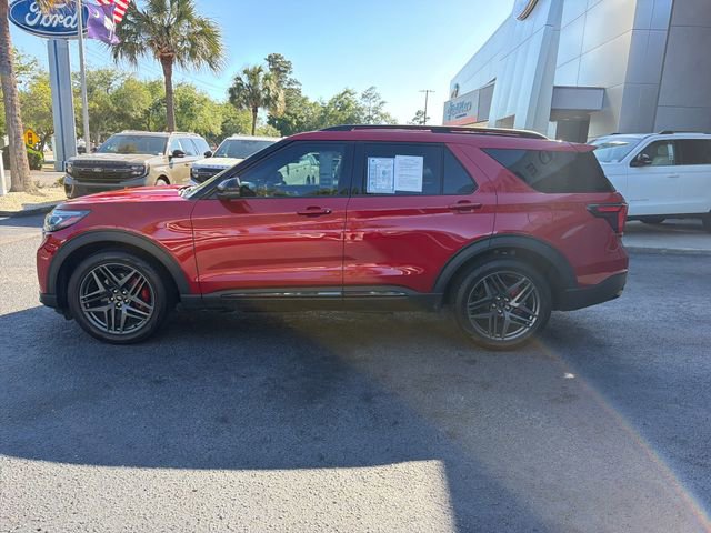 Certified 2025 Ford Explorer ST w/ Sun And Sound Package AWD/4WD image 5