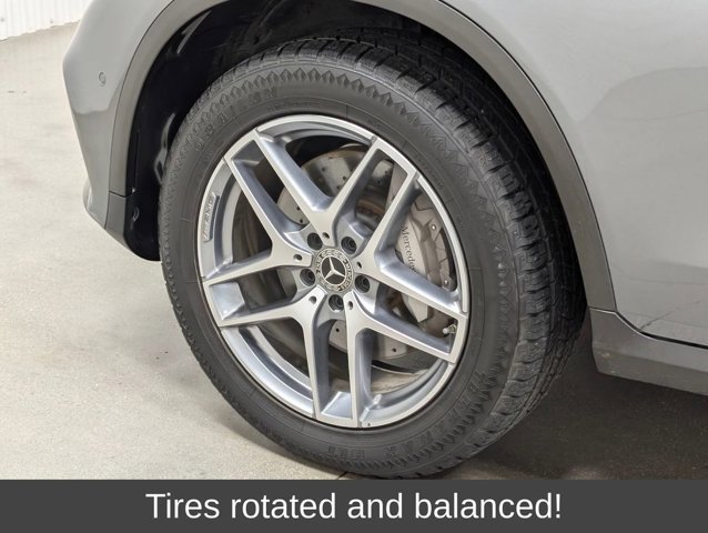Used 2019 Mercedes-Benz GLC 300 4MATIC image 2