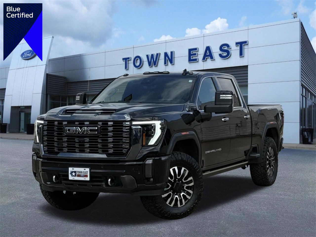 Used 2024 GMC Sierra 2500 Denali Ultimate w/ Max Trailering Package