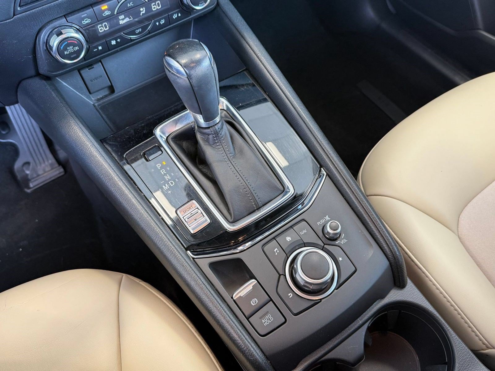 Used 2018 MAZDA CX-5 Touring FWD image 19