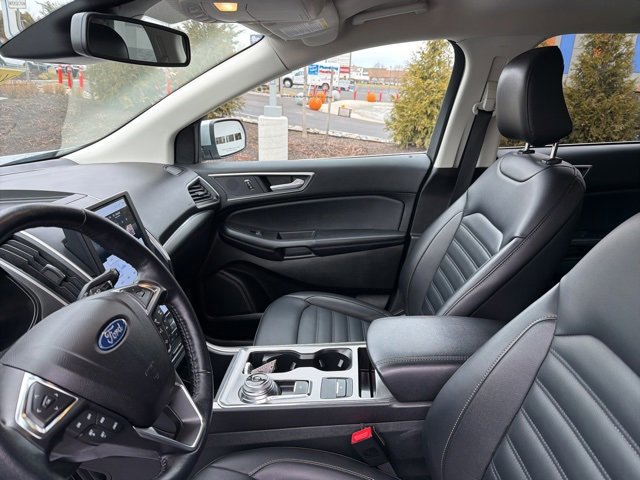 Certified 2022 Ford Edge SEL w/ Convenience Package image 16