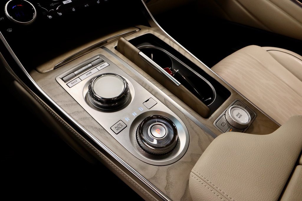 Used 2023 Genesis GV80 3.5T Advanced + w/ Winter Weather Package image 38