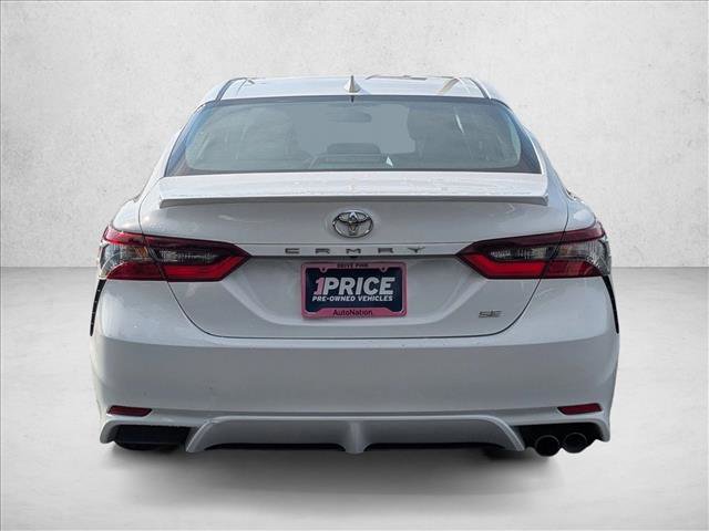 Used 2023 Toyota Camry SE image 7