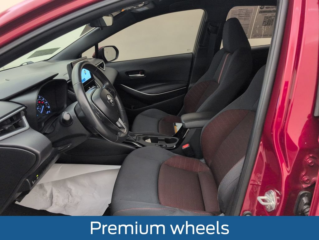 Used 2024 Toyota Corolla SE FWD image 4