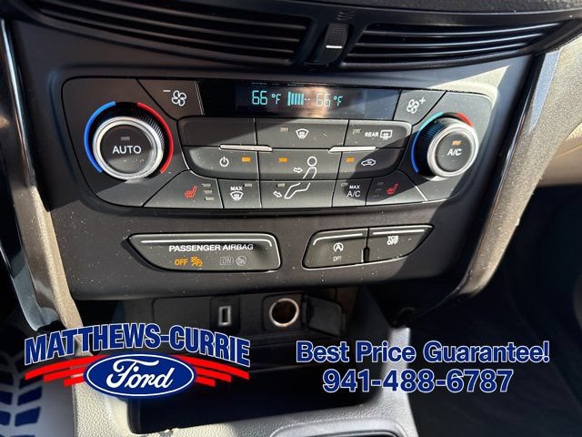 Certified 2017 Ford Escape Titanium FWD image 21