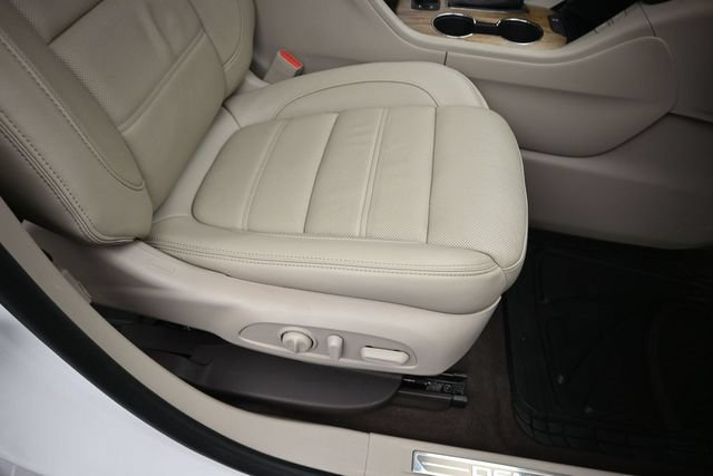 Used 2019 GMC Acadia Denali w/ Technology Package FWD image 33