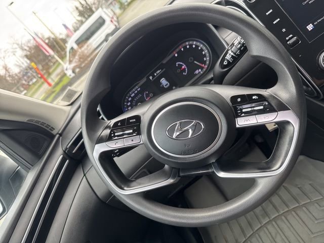 Used 2022 Hyundai Tucson SE w/ Cargo Package AWD/4WD image 25