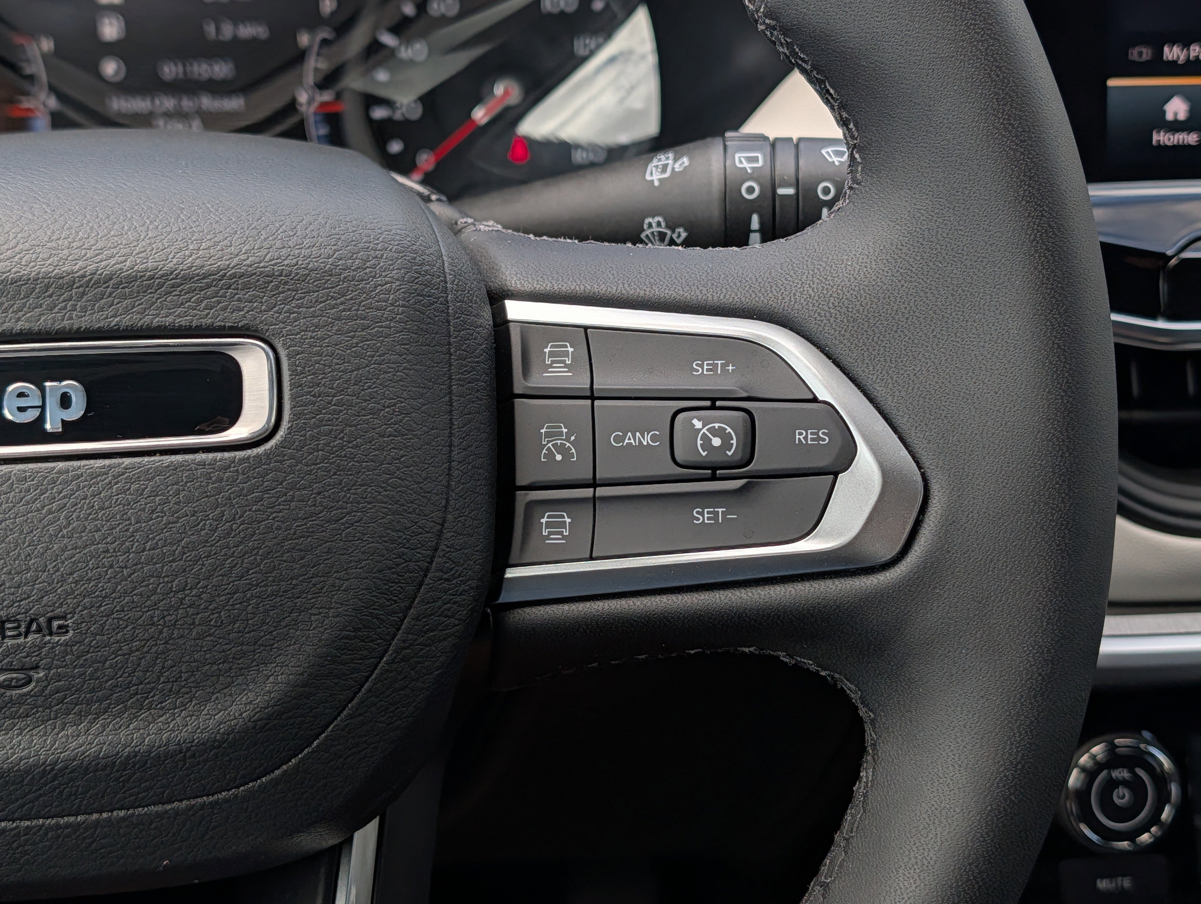 Used 2026 Jeep Compass Limited image 26