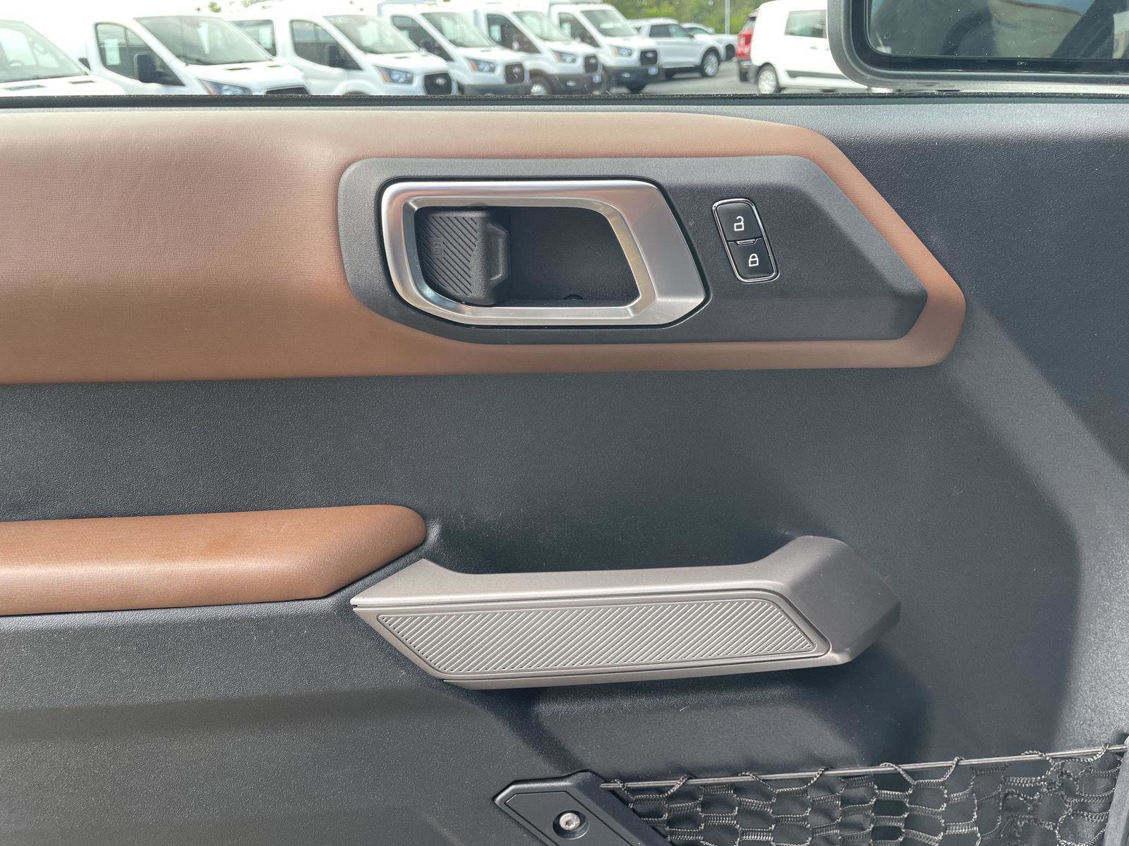 Certified 2022 Ford Bronco Outer Banks AWD/4WD image 10