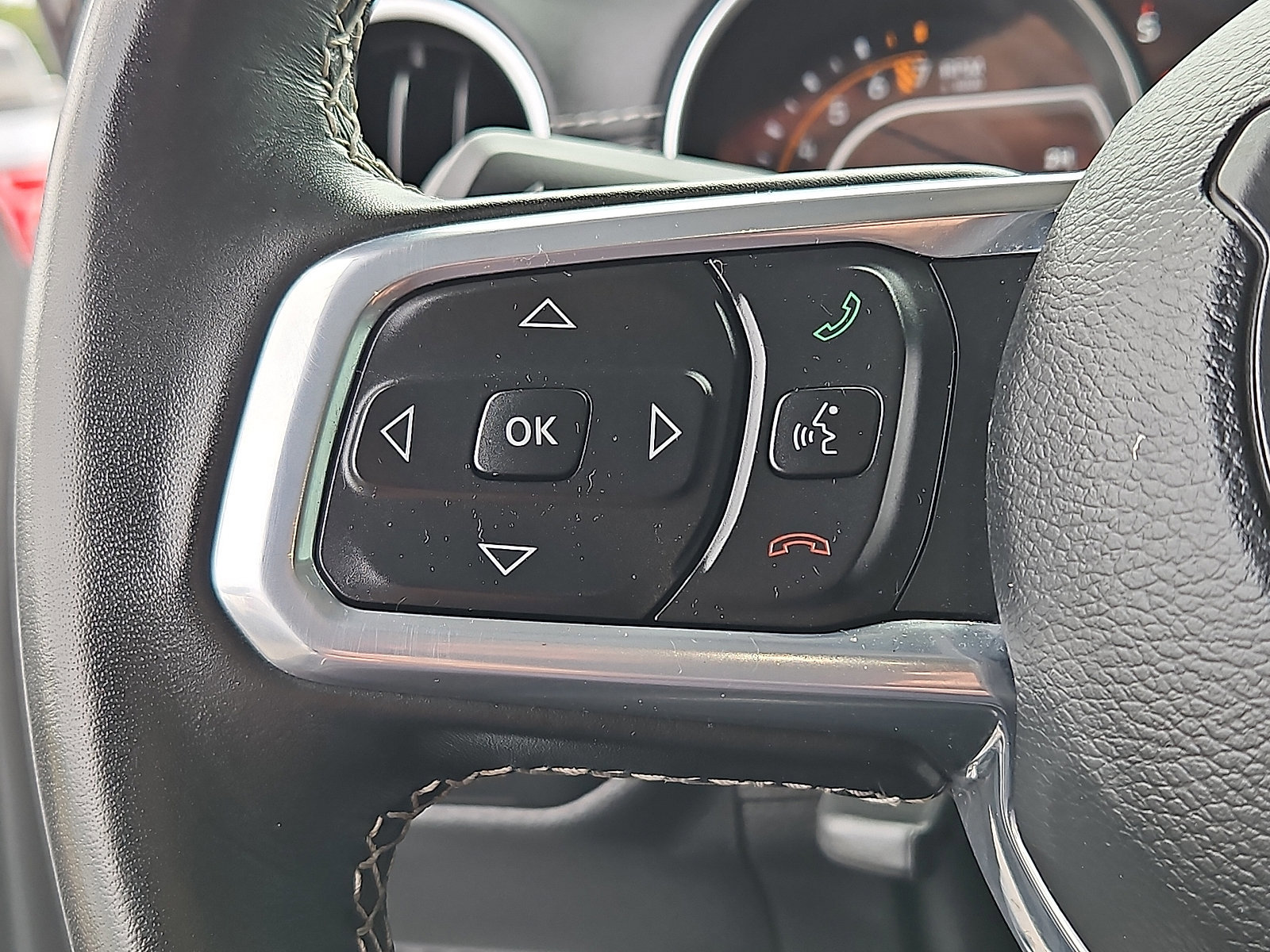 Used 2022 Jeep Gladiator Overland w/ Popular Equipment Package image 22