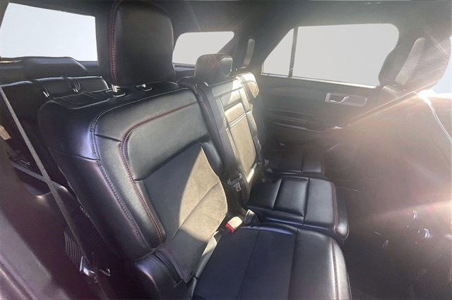 Certified 2022 Ford Explorer ST-Line w/ Class IV Trailer Tow Package image 27