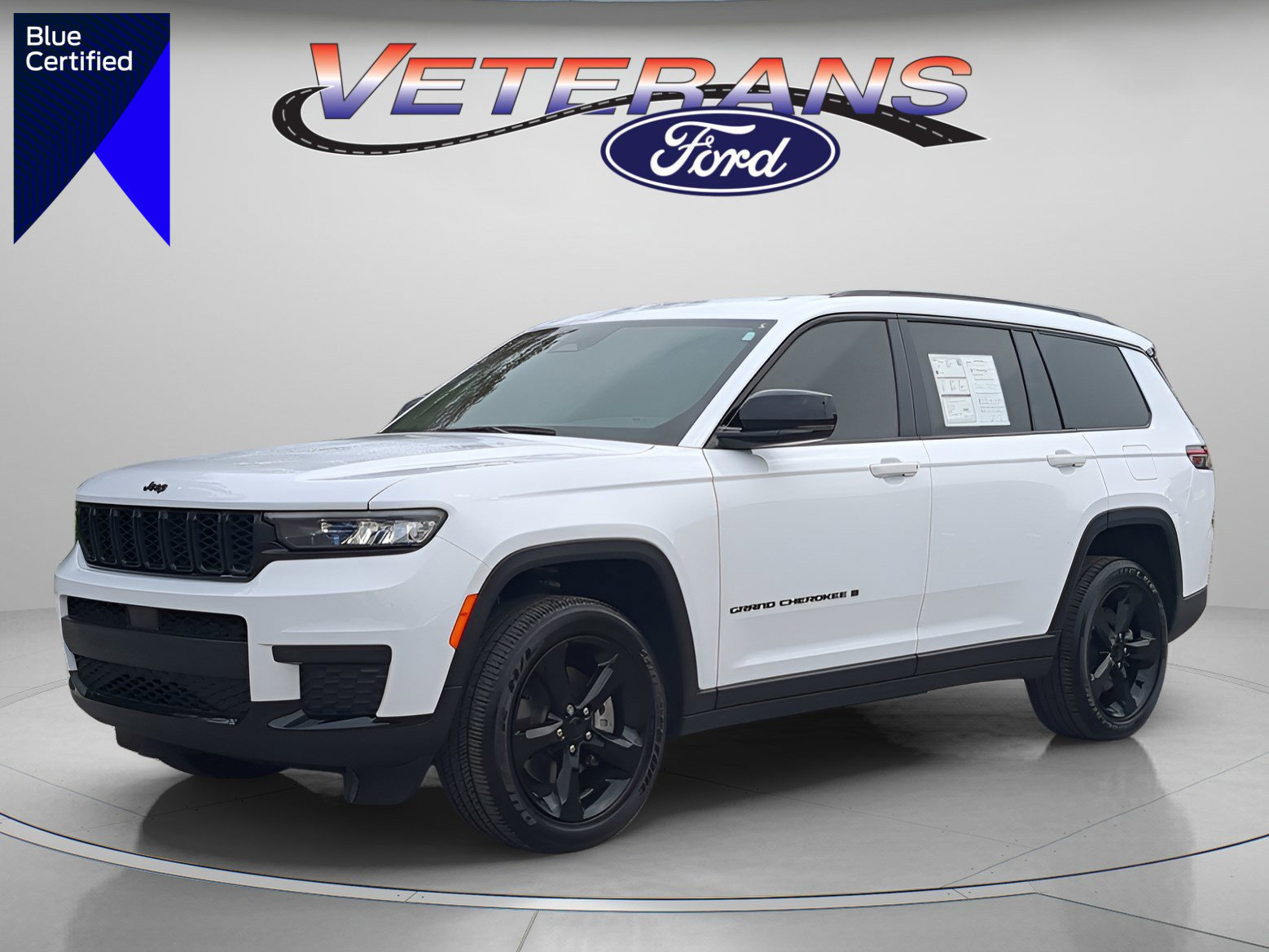 Used 2025 Jeep Grand Cherokee L Altitude image 1