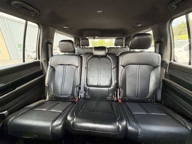 Used 2024 Jeep Wagoneer Series II w/ Flexible Seating Group AWD/4WD image 18