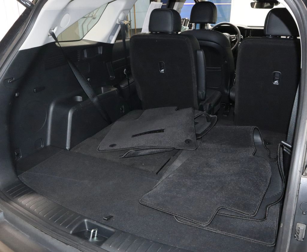 Used 2023 Kia Sorento SX Prestige image 15