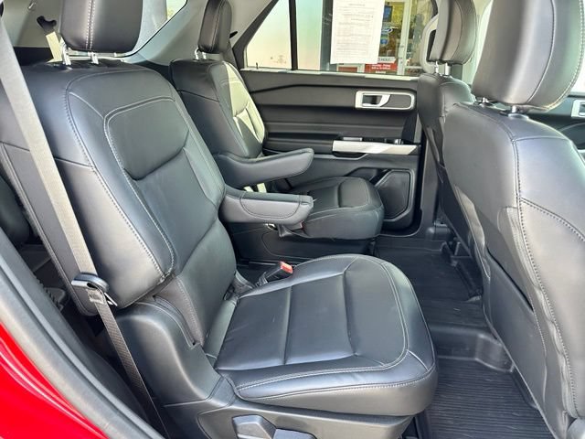 Certified 2023 Ford Explorer XLT w/ Equipment Group 202A AWD/4WD image 49