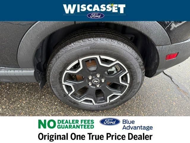 Certified 2025 Ford Bronco Sport Outer Banks w/ Outer Banks Tech Package+ AWD/4WD image 35