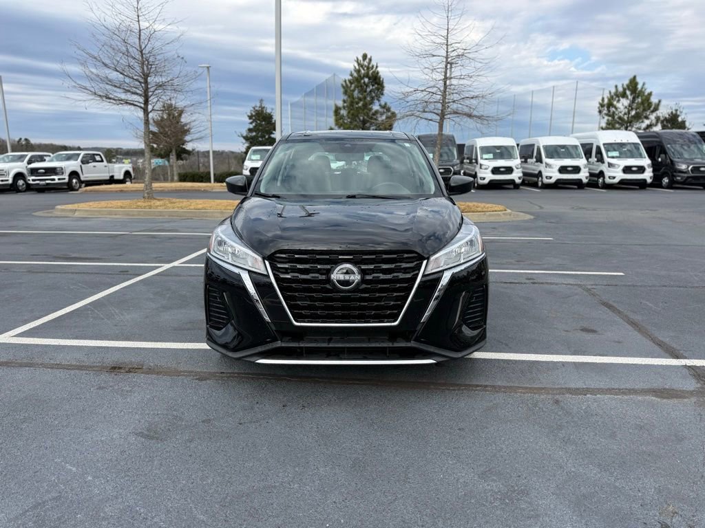 Used 2023 Nissan Kicks S w/ Interior Electronics Package image 8