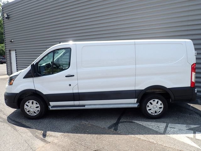 Certified 2025 Ford Transit 250 Low Roof w/ Exterior Upgrade Package RWD image 2