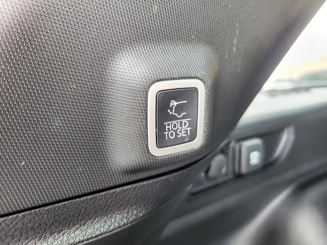 Used 2023 Jeep Grand Cherokee Altitude AWD/4WD image 25