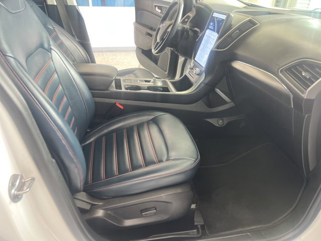 Certified 2023 Ford Edge SEL w/ Sport Appearance Package AWD/4WD image 12