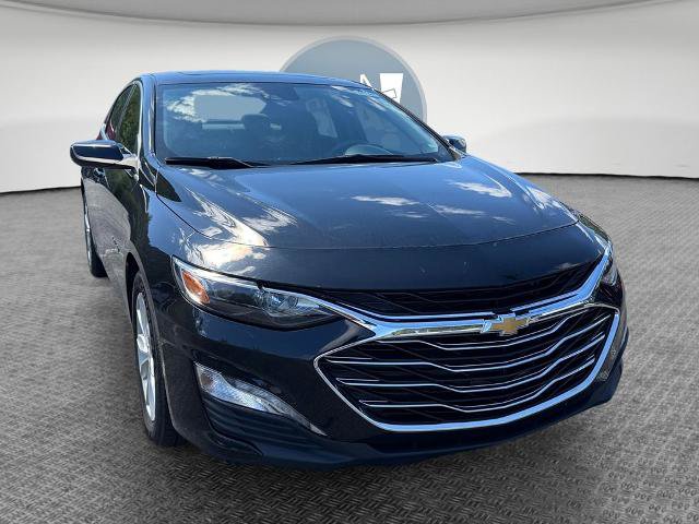 Used 2024 Chevrolet Malibu LT FWD image 1