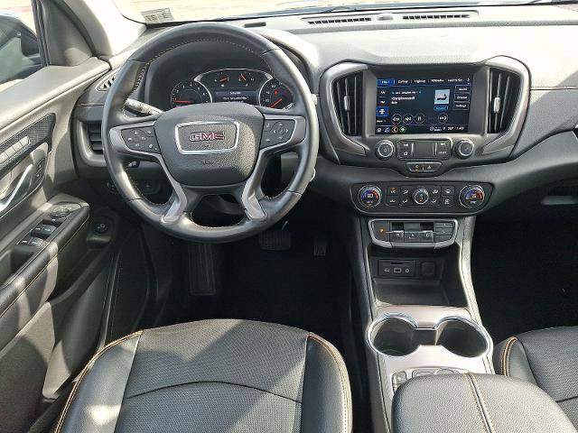 Used 2022 GMC Terrain AT4 image 11
