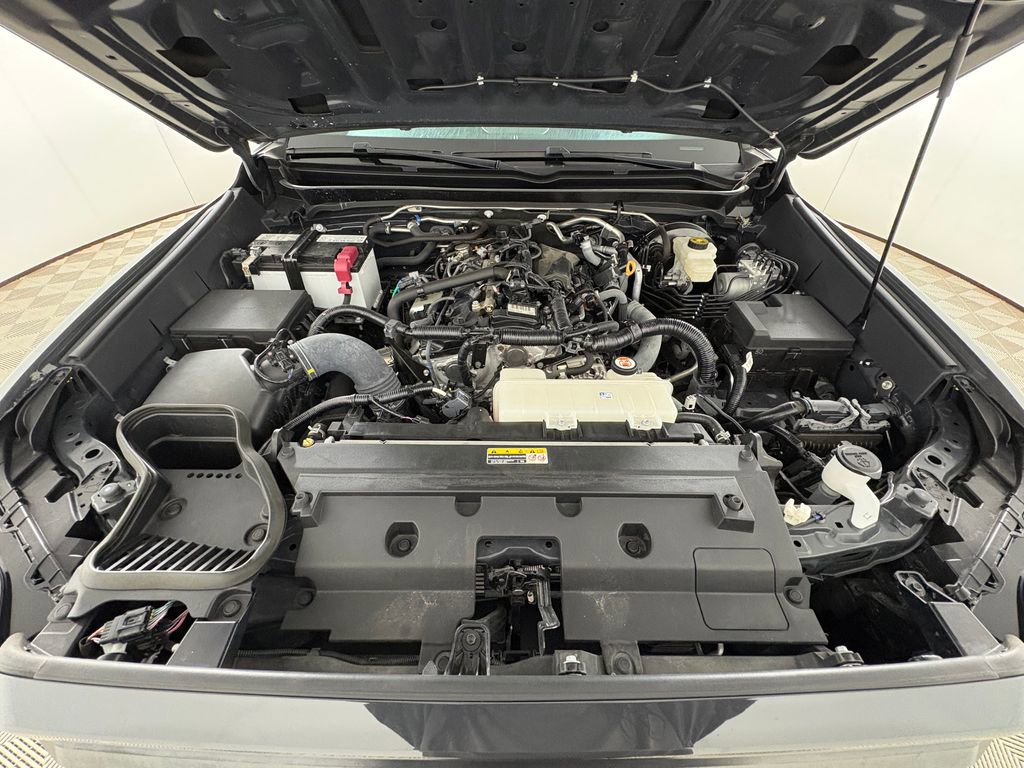 Used 2024 Toyota Tacoma SR5 RWD image 31