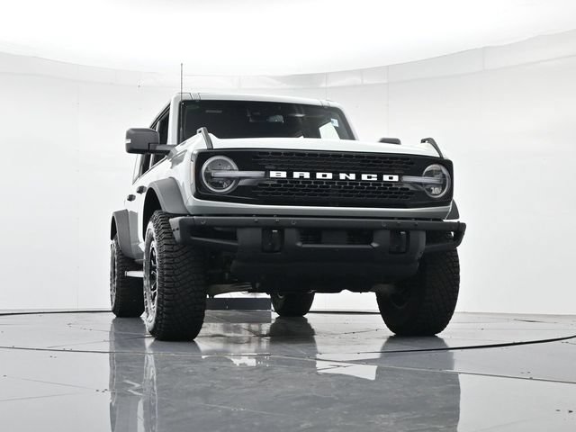 Certified 2024 Ford Bronco Wildtrak AWD/4WD image 39
